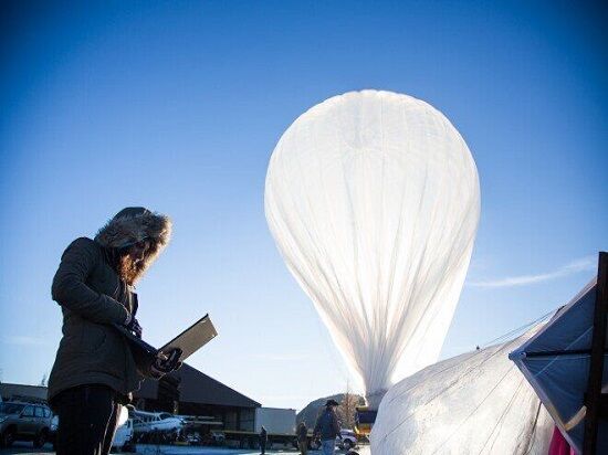 两万米高空，Google如何操控气球？