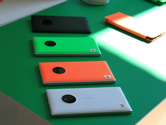 为Lumia840让路？Lumia830被曝已停产