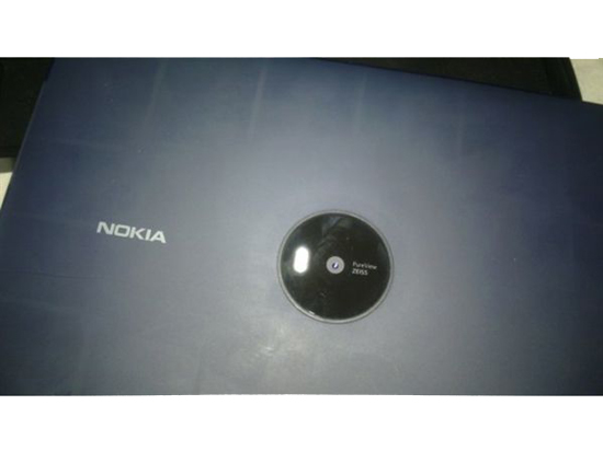 诺基亚Lumia 2020曝光，8.3寸屏幕要吓谁