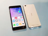 双2.5D弧面玻璃，vivo X5Pro上手实拍