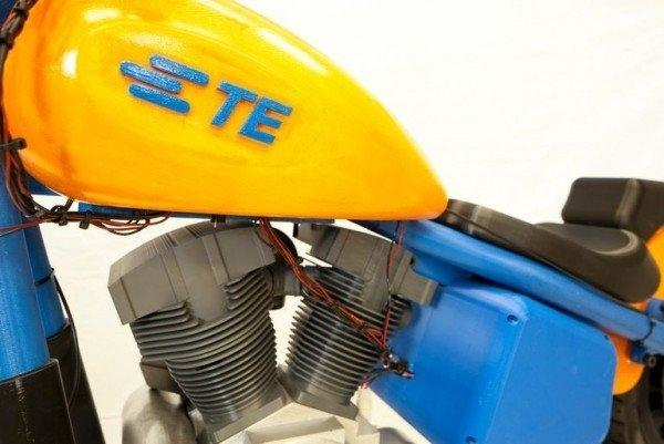 全球首辆3D打印摩托车 时速仅24公里