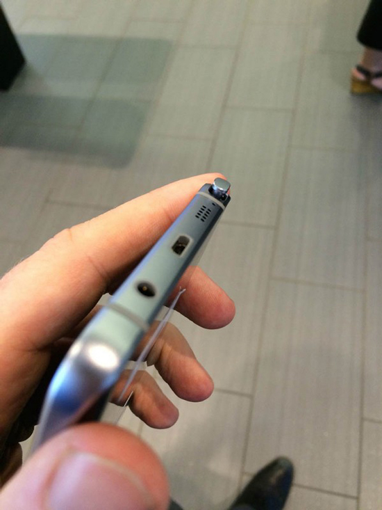 史上最猛真机照泄露！Galaxy Note 5被看光