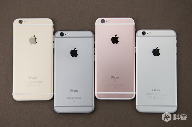 iPhone 6s开箱图赏：谁说粉色就娘炮？