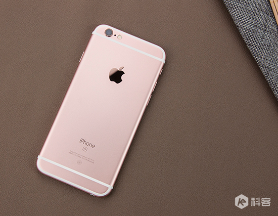 今年的iPhone很有趣 发售当天竟跌破零售价