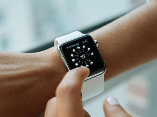 还在唱衰 Apple Watch？但它销量却将要超越iPad了