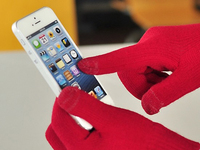 苹果新专利曝光，戴手套也可操作iPhone