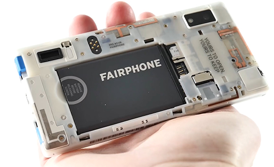 视频：模块手机Fairphone 2体验：系统流畅但样子很丑