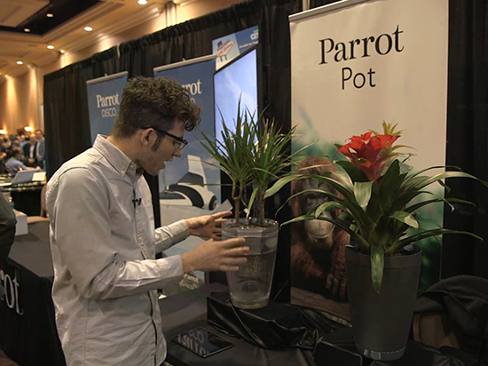 视频：Parrot Pot智能花盆上手体验：会让人变懒吗？