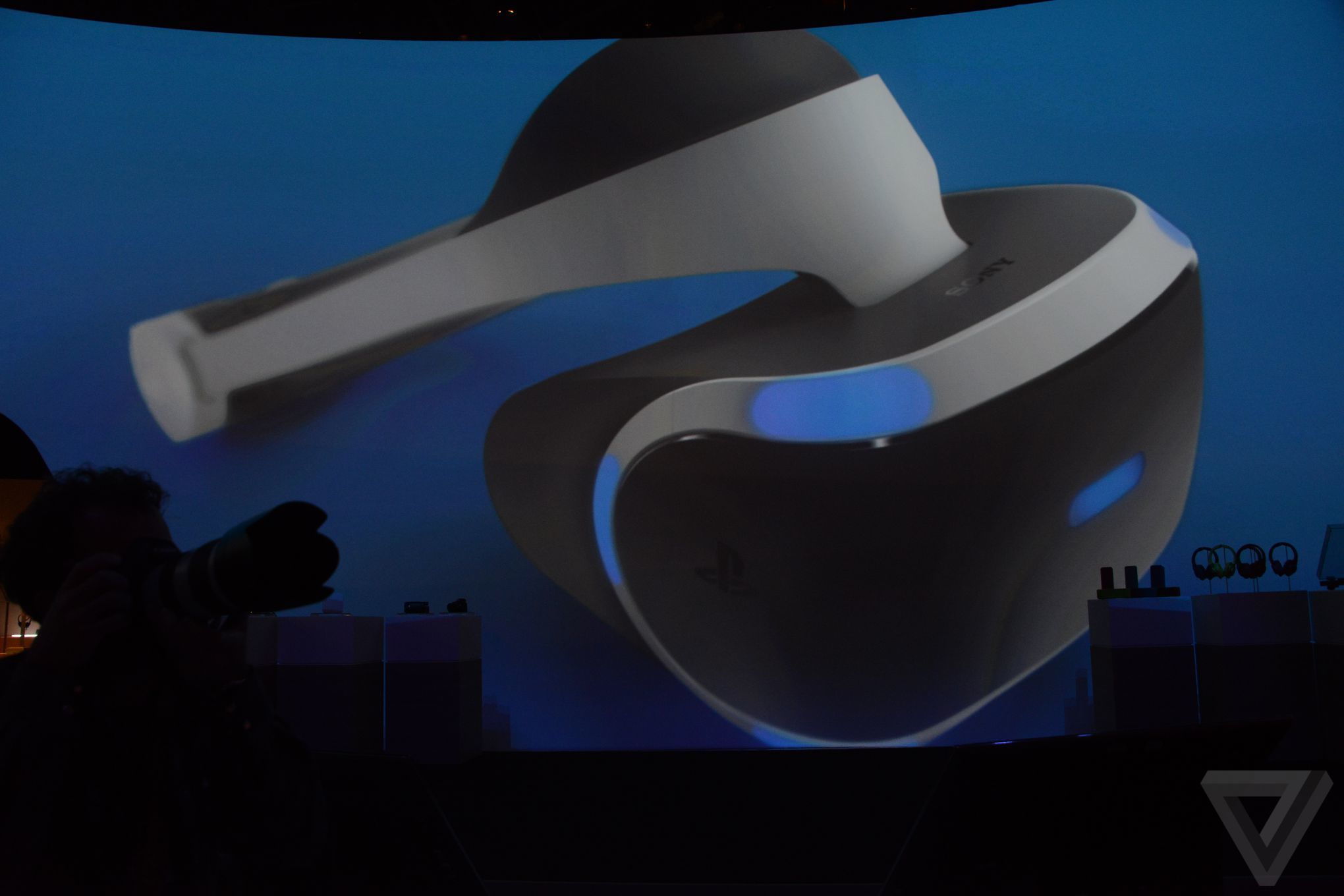 索尼CES发布会：没手机没VR，但有一堆贵玩意儿