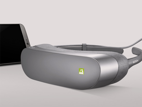 死磕三星！LG虚拟现实头盔360 VR亮相