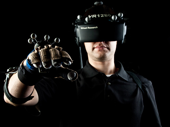索尼VR黑科技曝光：把双手也加入VR世界之中