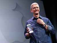 iPhone 7最新谍照：取消大白条，摄像头也不凸了！