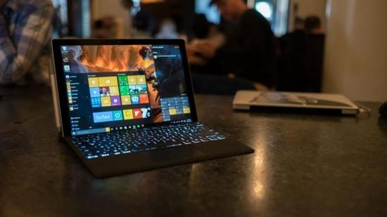 微软或于10月发布全新Surface Pro 5：配备4K屏幕