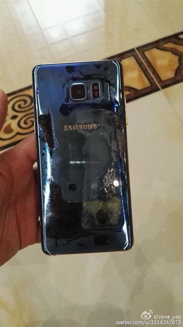 还有安全的Note7吗？国行版也炸了