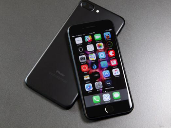 iPhone也要用OLED屏，国产手机该怎么办？