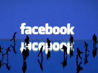 打击假新闻会伤害Facebook的生意吗？