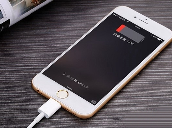 iPhone 6s自动关机非安全问题 查查你能否免费换电池？