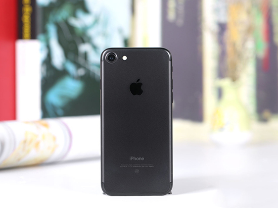 iPhone 7销量遇冷 苹果计划砍掉部分订单