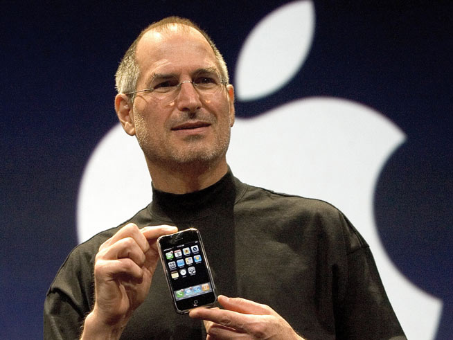 iPhone十周岁了，情怀苹果变味了吗？