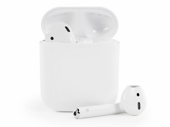 毕竟是苹果家的 AirPods耳机连充电底座都有了