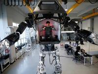 韩国团队打造巨型高达机器人Method-1   