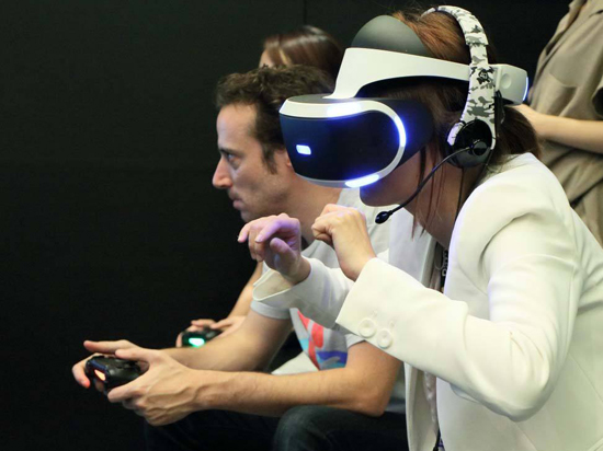 索尼：PS VR今年将发布100多款游戏和应用