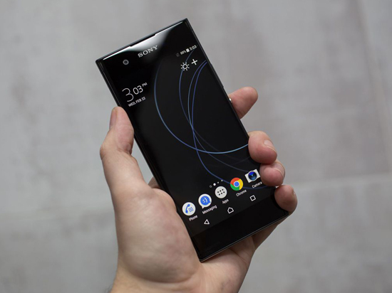 超窄边框标杆！索尼5寸Xperia XA1开卖