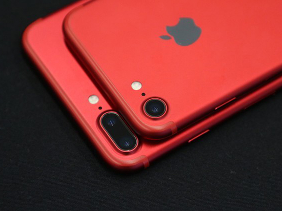 史上销量最差的苹果手机？ iPhone 7红色特别版尴尬
