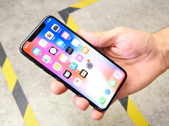 iPhone X抗摔对比测试：还不买AppleCare？