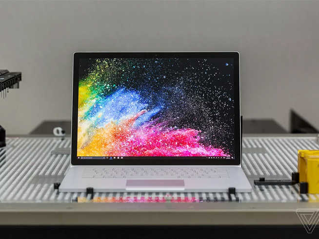 Surface Book 2边充边玩会掉电？微软：机制就是这么设置的！