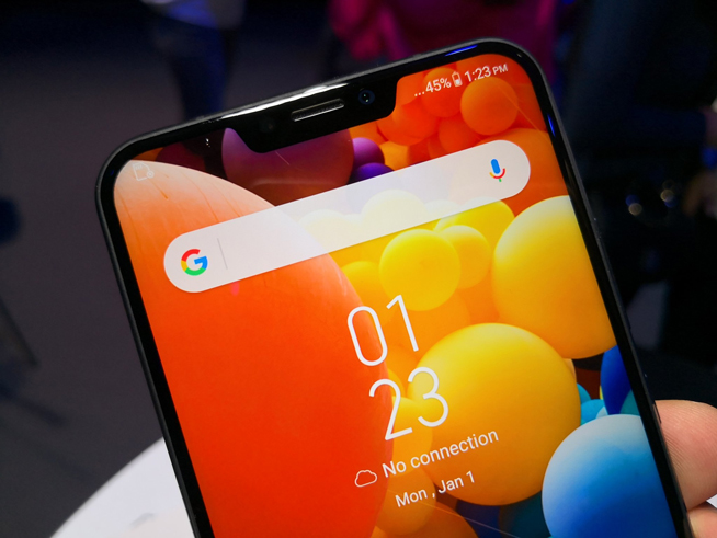华硕Zenfone 5/5Z领衔发布：长得像iPhone X的“亲兄弟”