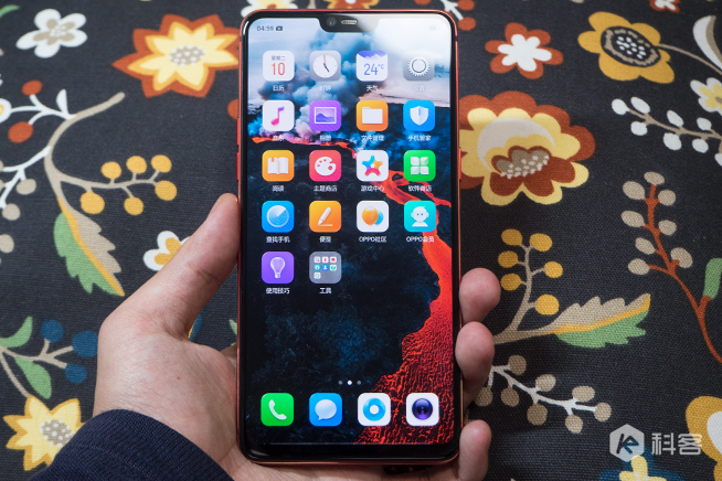 OPPO R15梦镜红体验评测：颜值再升级 夜拍更出众