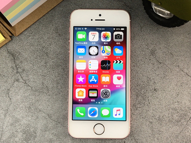 iPhone SE运行iOS 12速度超越iPhone 7：这次没骗你