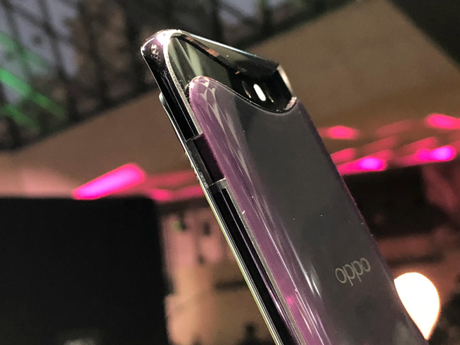 OPPO Find X现场实测：3D结构光解锁极快 双轨潜望架构很特别