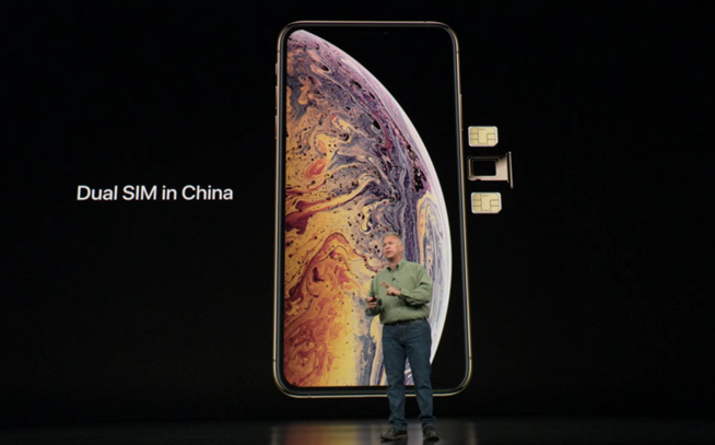 三款新iPhone X发布：国行有专属双卡双待版 749美元起售