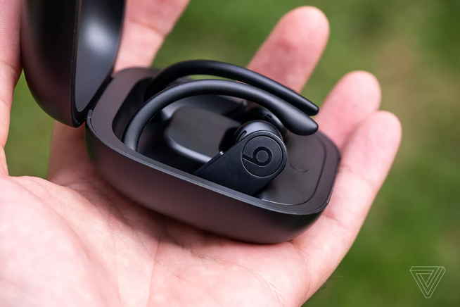 苹果Powerbeats Pro低调发布：音质更优秀 关键不易丢