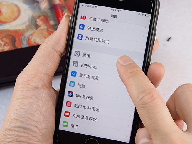 在iPhone上快速输入特别字符或短语？这个内置功能就能实现