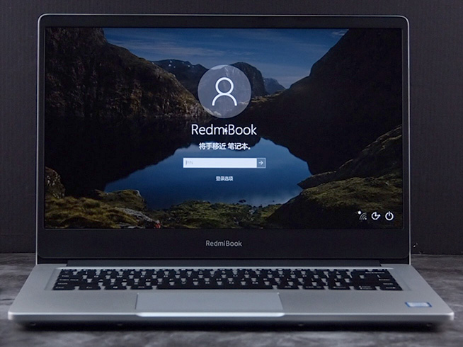 Redmibook14试玩视频：轻薄高能 充电快解锁快