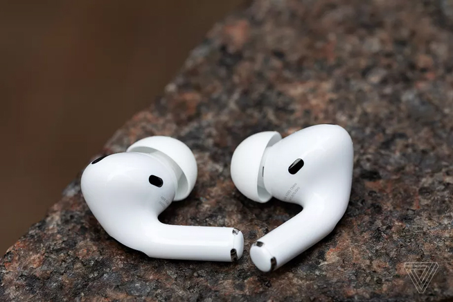 外媒评AirPods Pro：音质降噪都不错 售价续航能更好