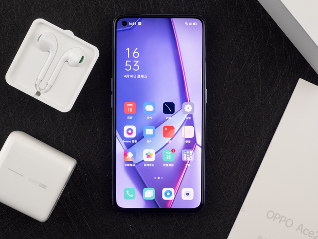 OPPO Ace2上手体验：轻薄吃鸡0负担 40W无线闪充媲美有线