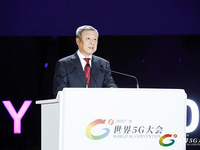 中国联通董事长王晓初：携手共迎5G发展新格局