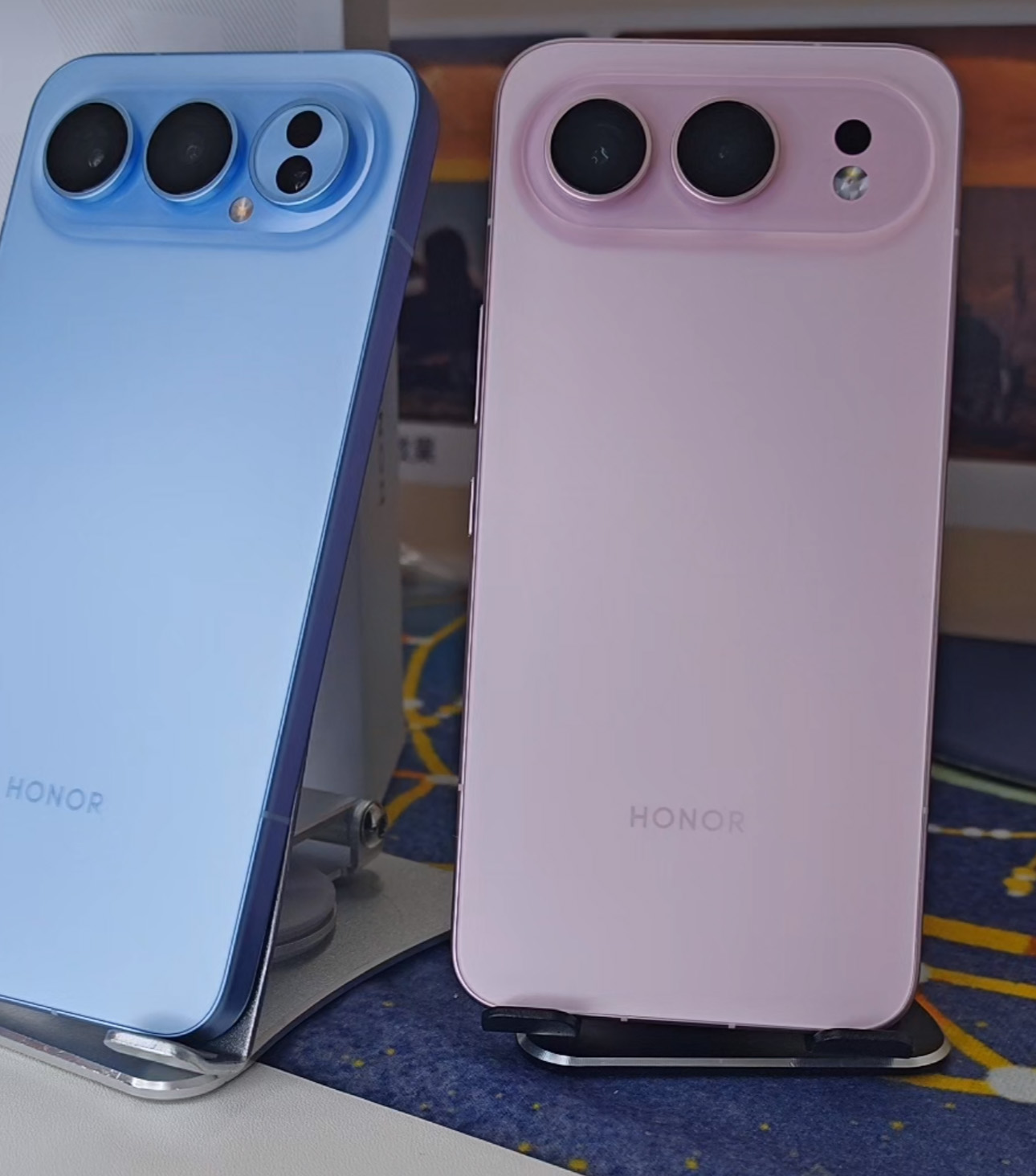 荣耀500系列配置全面出炉:续航强但影像短板,11月24日发布会