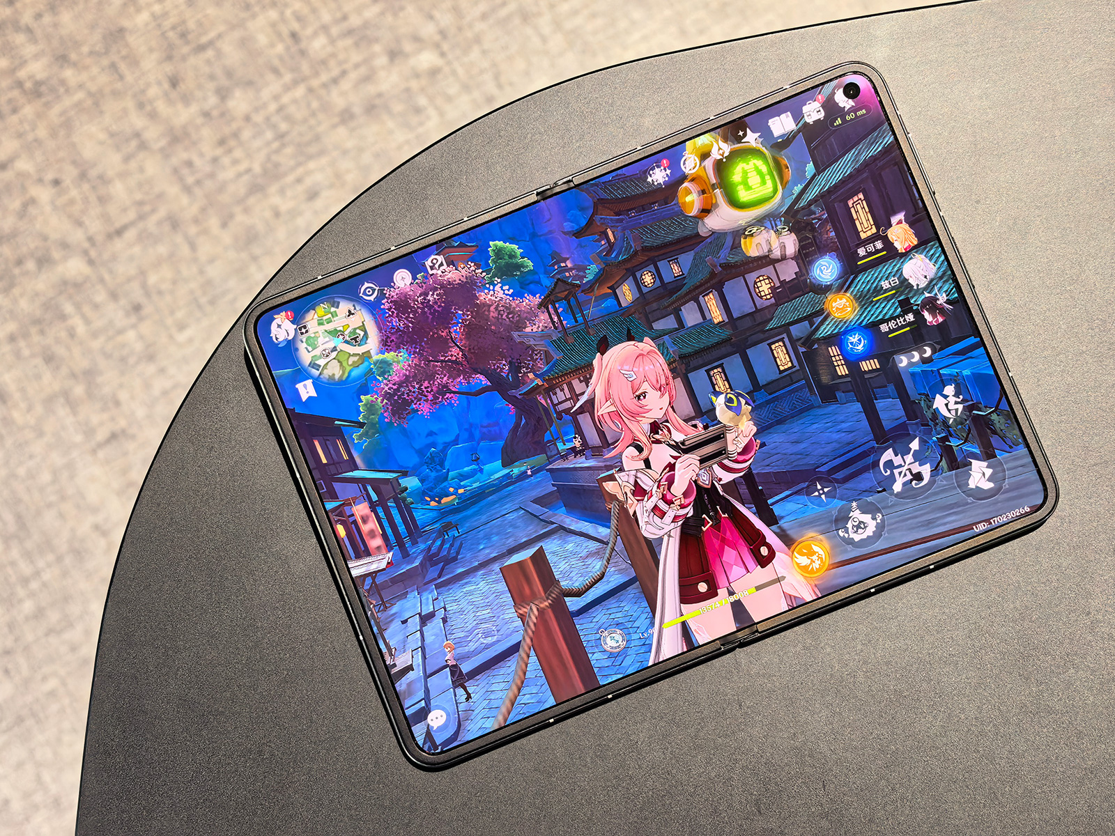 划时代的折叠屏？华为Pura X Max详细评测：一台顶三台！