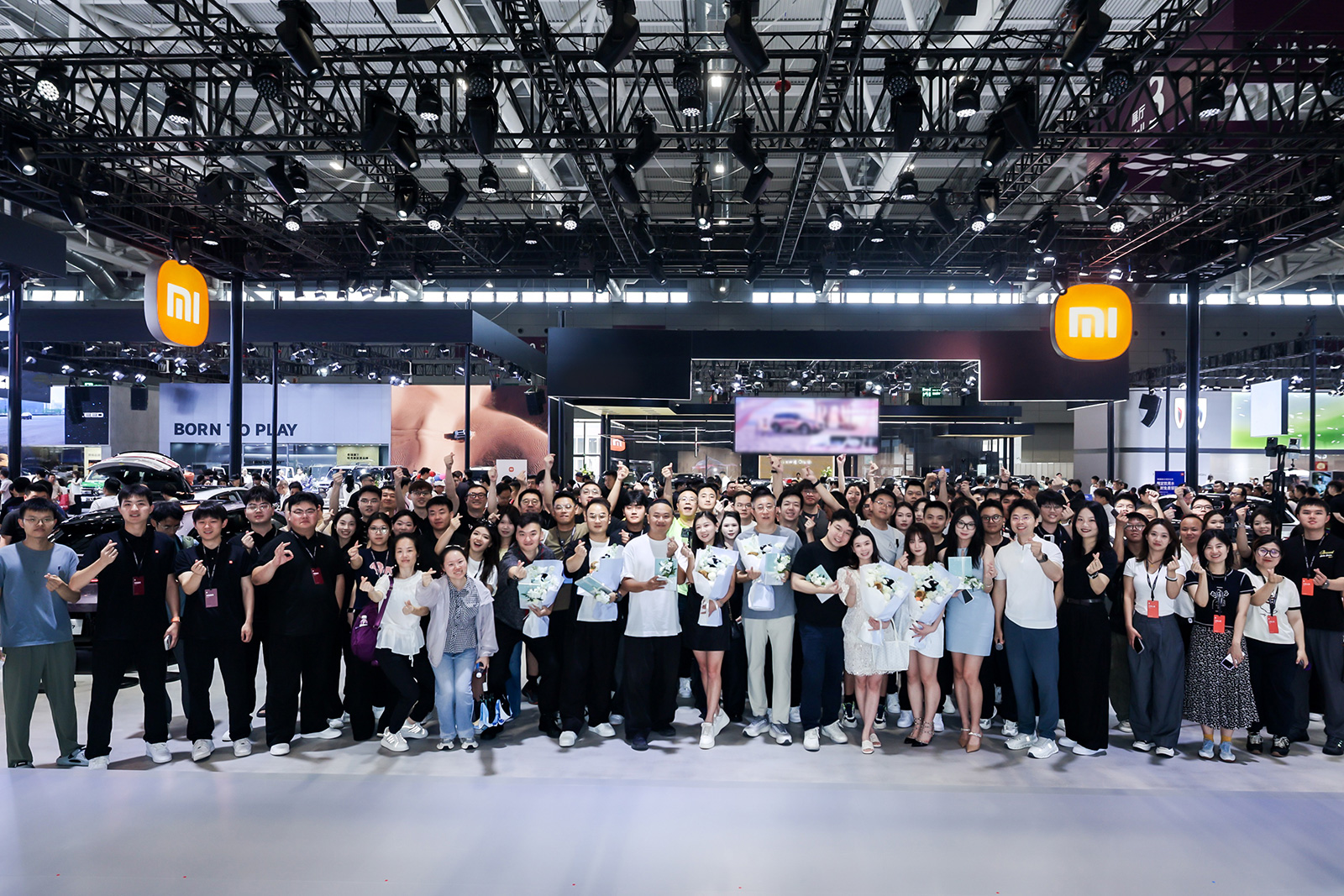 2026粤港澳大湾区车展小米汽车收获高人气，YU7 GT开启交付
